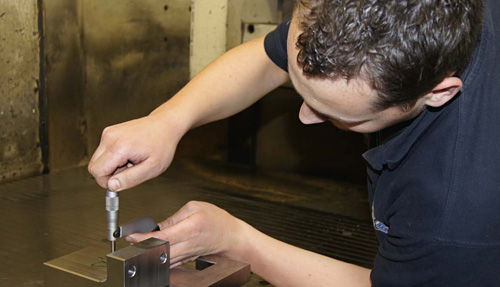 Feinwerkmechaniker/in Feinwerkmechaniker/in