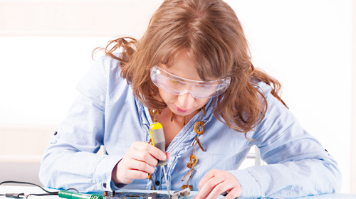 Elektroniker/in - Geräte und Systeme (m/w/d)