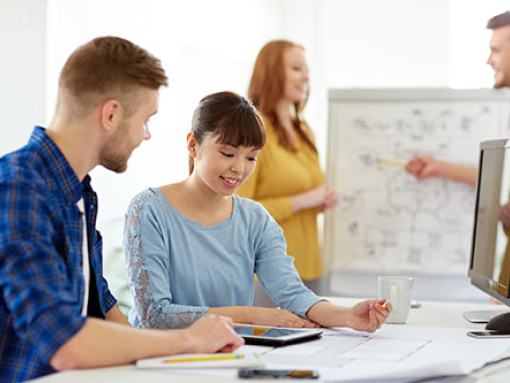 Bild für Berufsfeld Bau, Architektur, Vermessung | © adpic | Urheber: lev dolgachov Bild für Berufsfeld Bau, Architektur, Vermessung | © adpic | Urheber: lev dolgachov